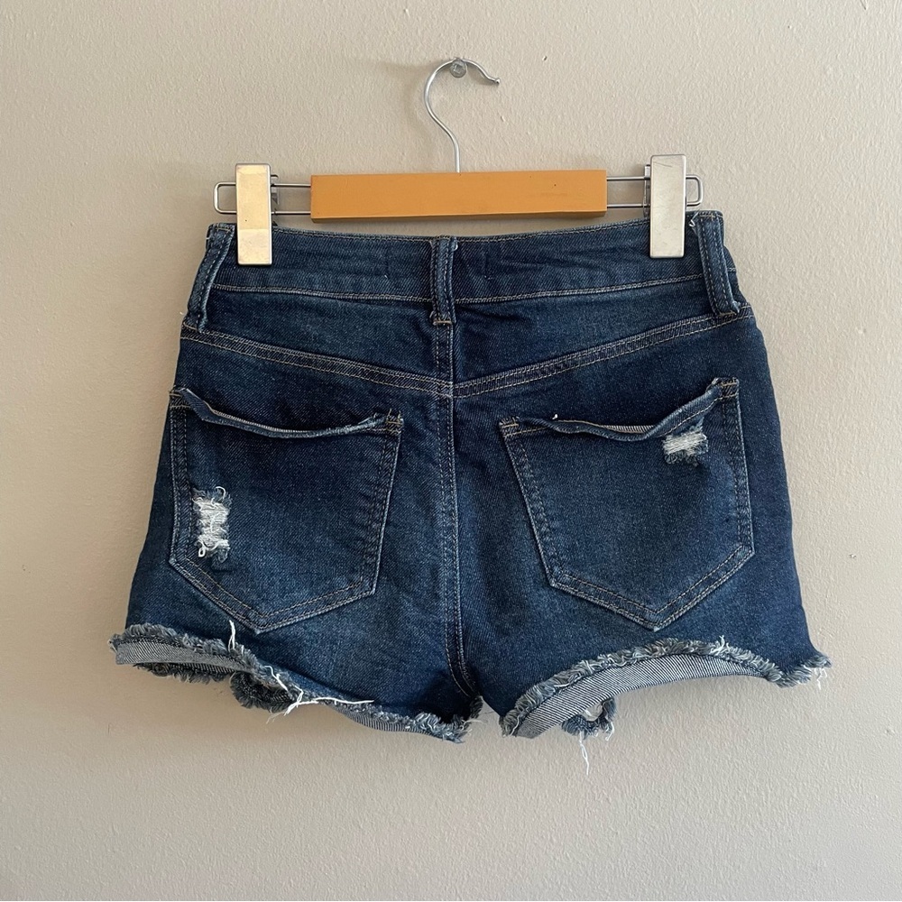 Sonoma SO Dark Blue Distressed Jean Shorts 2” Inseam - Size 25 (Size 1) EUC - Picture 9 of 16